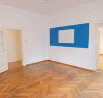 Großzügige Bürofläche in Aschaffenburgs Innenstadt – hell, stilvoll & sofort verfügbar