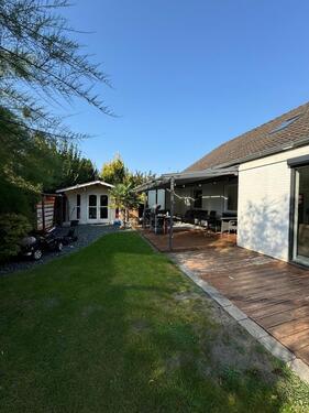 Foto - Großes und saniertes 6-Zimmer Haus in Isernhagen