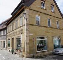 Helle 4 Zimmer Wohnung im Zentrum von Zeil am Main mit Ebk