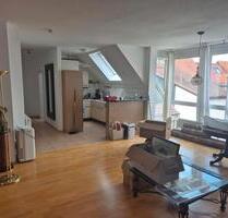 Dachgeschosswohnung 2,5 ZKB mit großer Dachterrasse - Bensheim