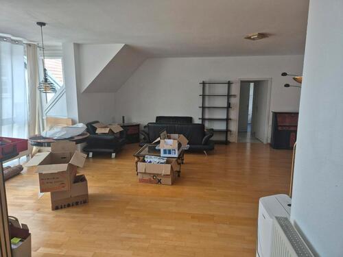 Foto - 2.5 Zimmer Dachgeschoßwohnung zur Miete in Bensheim