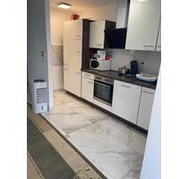 Wohnung in Kempten - 1.500,00&nbsp;EUR Kaltmiete, ca.&nbsp; 85,00&nbsp;m&sup2; in Kempten (Allgäu) (PLZ: 87439) Auf der Halde