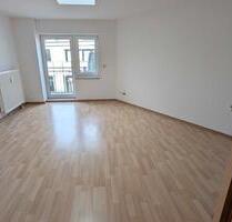 Helle Dachgeschosswohnung in zentraler Lage - Magdeburg Leipziger Straße