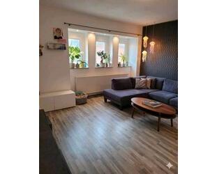 3-Zimmer-Wohnung mit Gartenanteil und Einbauküche in Selb