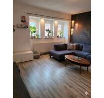 3-Zimmer-Wohnung mit Gartenanteil und Einbauküche in Selb