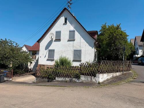 Foto - Freistehendes Einfamilienhaus - 179.000,00&nbsp;EUR Kaufpreis, ca.&nbsp; 99,00&nbsp;m&sup2;