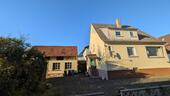 Foto - Platz für die ganze Familie: Haus mit Hof, Garten & Nebengebäuden