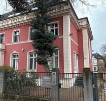 Villa in Berlin Schmargendorf - 8.000.000,00 EUR Kaufpreis, ca.  800,00 m² in Berlin (PLZ: 12435) Neukölln