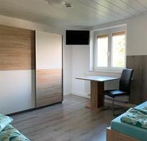 ZIMMER WG Privatzimmer Unterkunft Einzelzimmer Pension - Kirchheim In Schwaben