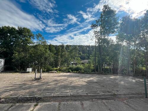 Foto - 800m2 Fläche mit geplanter Leichtbauhalle