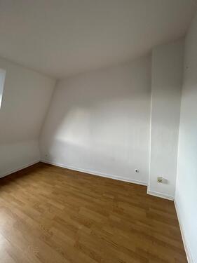 Foto - 1.5 Zimmer Dachgeschoßwohnung zur Miete in Oberhausen