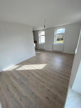 Foto - Erstbezug - 2-Zimmer-Whg EBK Garten Stellplatz