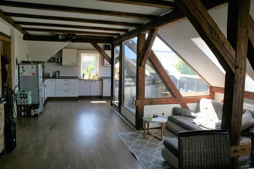 Foto - Romantische 3-12-Raum-Maisonettewohnung im Friesner Rittergut