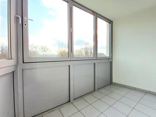 Foto - Wärmegedämmt mit Wintergarten! - 599,00&nbsp;EUR Kaltmiete, ca.&nbsp; 66,35&nbsp;m&sup2;