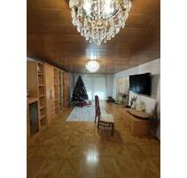 Provisionsfreie 4,5 Zimmer Wohnung in Oberboihingen 135m²