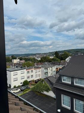 Foto - Perfekt für eine Familie - schöne DG 3 Zi Wohnung mit 2 Bädern