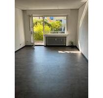 ETW gepflegte Anlage mit Balkon und Stellplatz in Oer-Erkenschw. - Oer-Erkenschwick