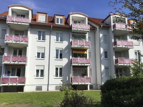 Foto - Wie für Sie gemacht: modernisierte 2-Zimmer im DG mit Balkon