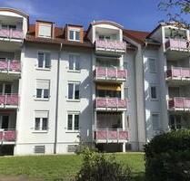 Wie für Sie gemacht: modernisierte 2-Zimmer im DG mit Balkon - Leimen