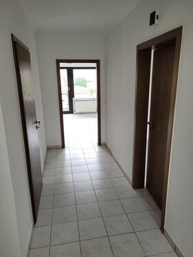 Foto - Zentral gelegene Oberwohnung – 105 m², 4 Zimmer, Loggia