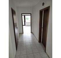 Zentral gelegene Oberwohnung – 105 m², 4 Zimmer, Loggia - Dörpen