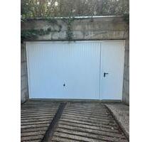 Tiefgaragenparkplatz Erlangen - 90,00 EUR Miete, in Buckenhof (PLZ: 91054)