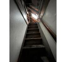 100qm unausgebautes DG Atelier Lagerraum zu vermieten - Gelsenkirchen Buer