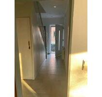 Haus vermieten - 1.350,00&nbsp;EUR Kaltmiete, ca.&nbsp; 96,00&nbsp;m&sup2; in Geilenkirchen (PLZ: 52511)