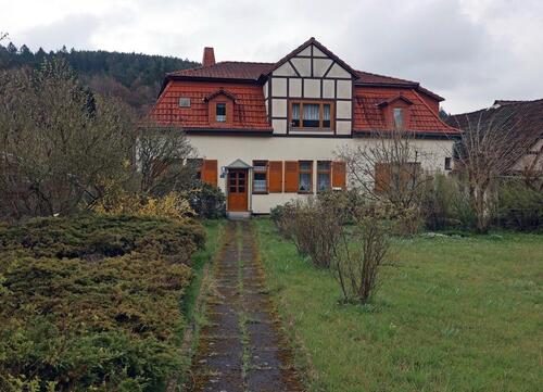 Foto - Zweifamilienhaus im Thüringer Wald – 250 m²1500m² Wiese optional