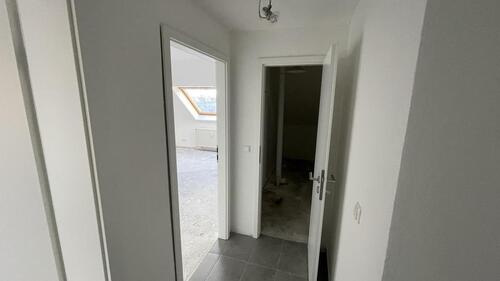 Foto - 3 Zimmer Dachgeschoßwohnung zur Miete in Burgdorf