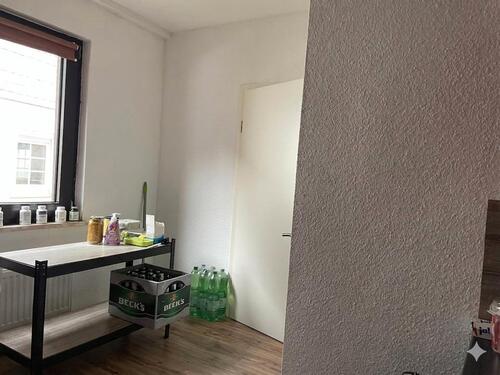 Foto - 1-Zimmer-Wohnung zur Nachmiete – Einbauküche & Waschmaschine
