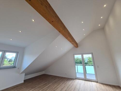 Foto - Neubau Erstbezug Helle 2-Zimmer Dachgeschoss mit Balkon Mörfelden