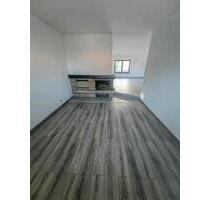 Offenes Wohnen mit Kamin - 1.450,00 EUR Kaltmiete, in Lorsch (PLZ: 64653)