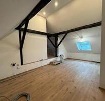 Dachgeschoss Wohnung Loft zu vermieten. Kernsaniert Warmmiete - Unna Alte Heide
