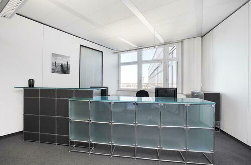 Foto - Virtuelles Büro in HQ Erhalten Sie eine private Bürofläche von 20 m² sowie eine Gemeinschaftsfläche von 60 m², die Sie nutzen können, wann immer Sie diese benötigen – alles zusammen in einem günstigen