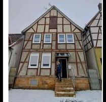 Einfamilienhaus zu Verkaufen - 69.000,00&nbsp;EUR Kaufpreis, ca.&nbsp; 194,00&nbsp;m&sup2; in Volkmarsen (PLZ: 34471)