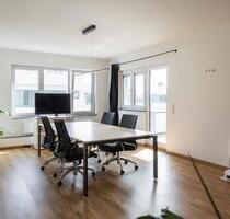 Helle Büroeinheit mit 3 Büroräumen – nähe Bad Homburg - Oberursel (Taunus)