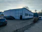 Foto - Lagerhalle in Wedau mit Büro und großer Außenfläche
