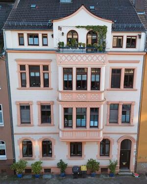 Foto - schöne Altbauwohnung 3 ZKB, in zentraler und ruhiger Wohnlage