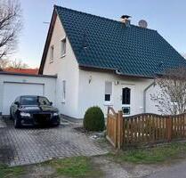 Weihnachten im Haus, 4 Zimmer Einfamilienhaus in Hennigsdorf, Kam