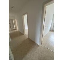 Gepflegte Wohnung im 1. OG mit Balkon - Warstein