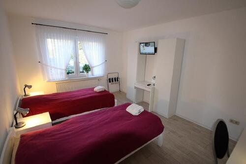 Foto - Ferienwohnung Monteurwohnung Monteurzimmer 1-35 Pers 0173 8483965