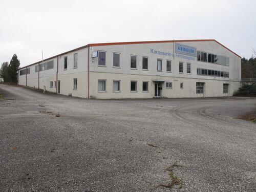 Foto - Fertigungshalle Produktionshalle Halle Lagerhalle Werkshalle