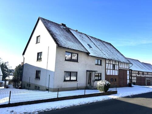 Foto - Einfamilienhaus mit Scheune von privat