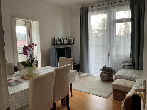 Foto - Schöne ruhige Altbau-Wohnung, 3,5 ZKB, Südbalkon, nah an ÖPNV