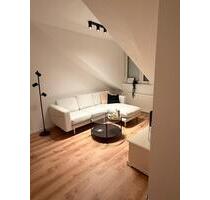 Möblierte 2-Zimmer-Wohnung mit Balkon & Parkplatz - Armsheim