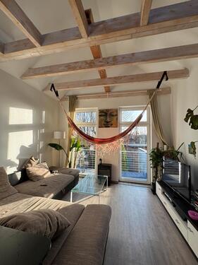 Foto - Mitbewohnerin für ambitionierte Sport-Business-WG