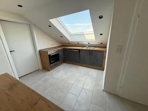 Foto - 3 Zimmer Dachgeschoßwohnung zur Miete in Alteglofsheim
