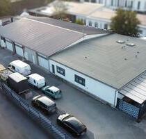 3 Hallen, viele Garagen, 2 Eigentumswohnungen - Werl