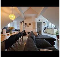 Schöne Dachgeschosswohnung mit Balkon im Herzen von Ankum
